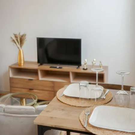 Le Clemenceau 1 Апартаменты